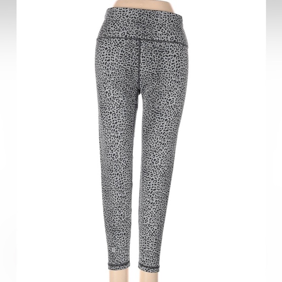 Sweaty Betty Flatter Me Jacquard Gray Leopard Print High Waist Leggings Size S - Picture 5 of 10